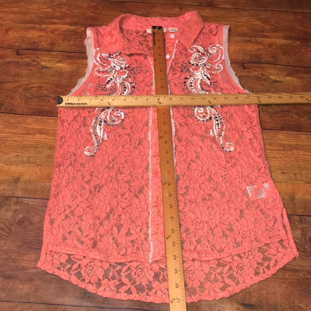 MISS ME~ Coral Embellished Sleeveless Lace Shirt~L - Picture 7 of 8